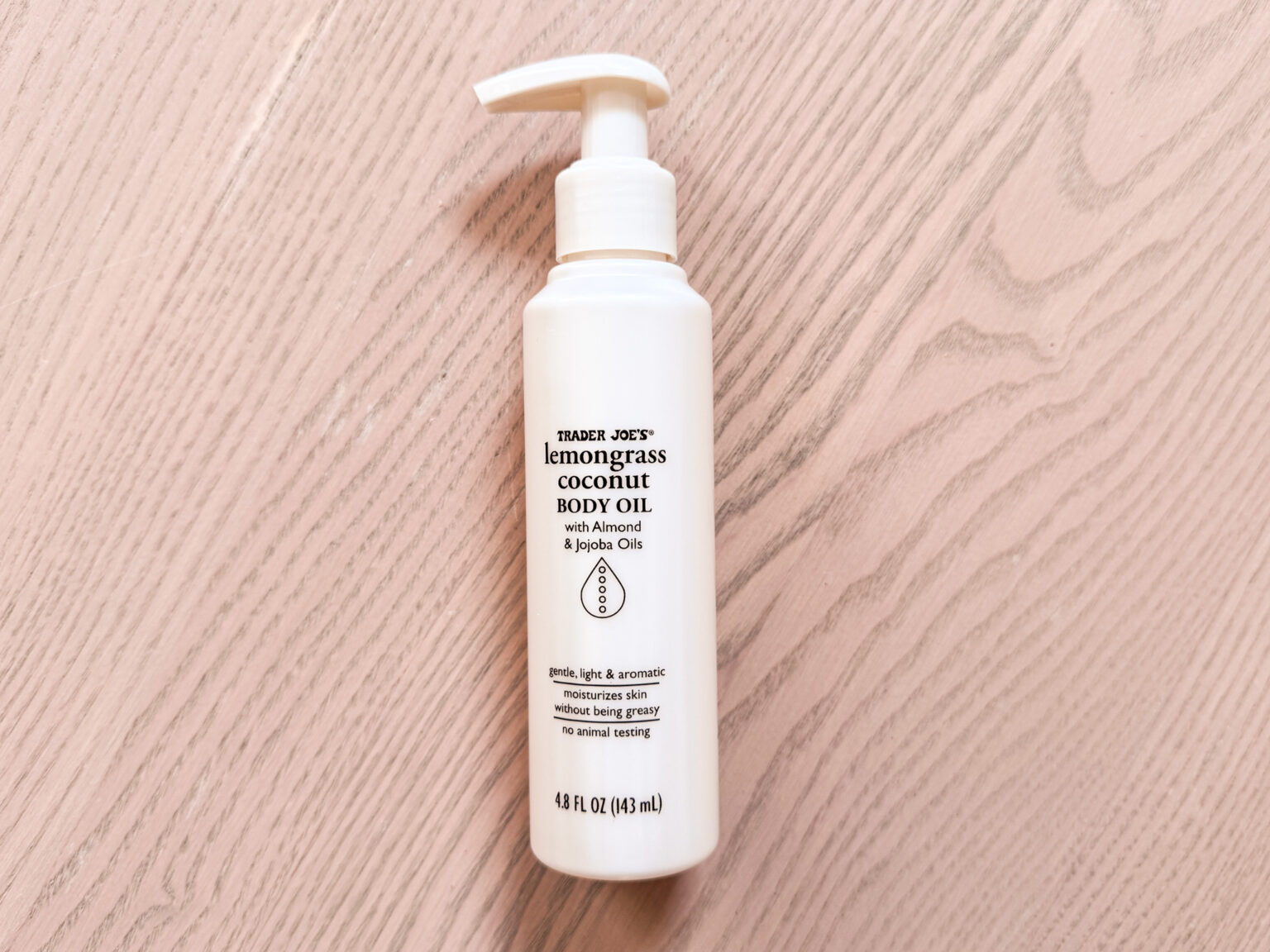 Trade Joe’s Lemongrass Coconut Body Oil review