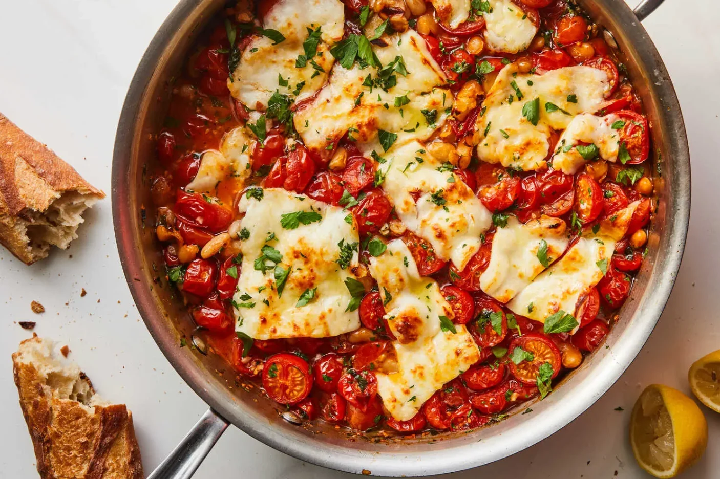 halloumi with tomatoes and white beans