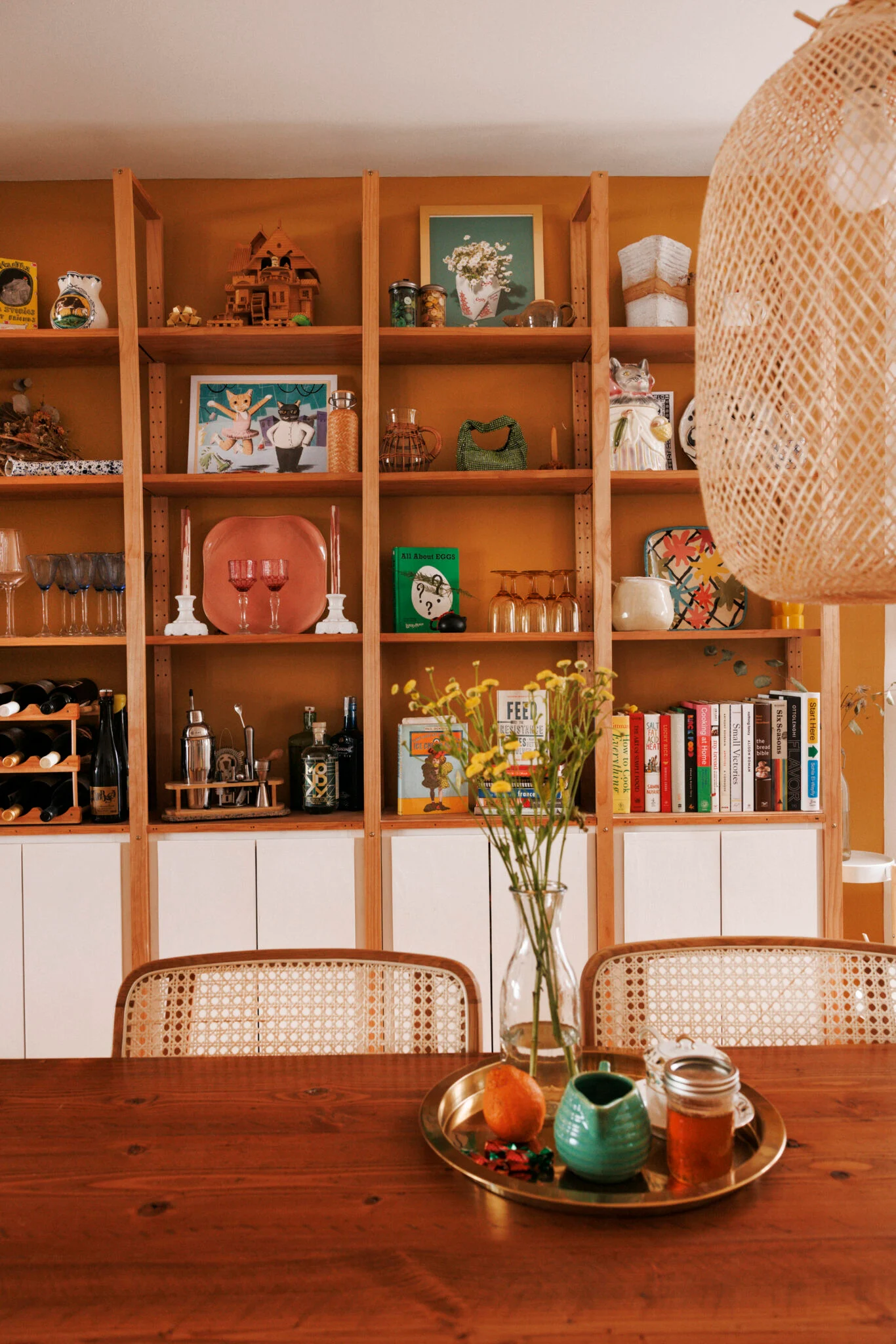 Emma Copley Eisenberg’s Colorful Philly House With Books, Three Cats, and Herbal Tea on Tap