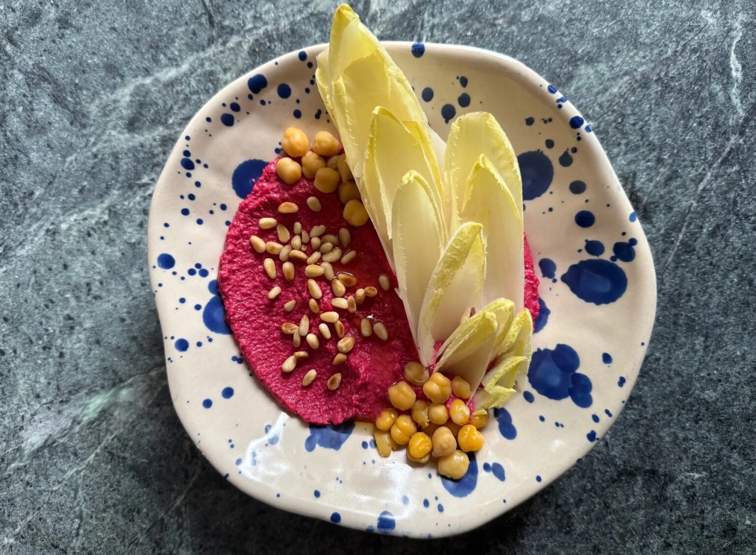 pink party hummus