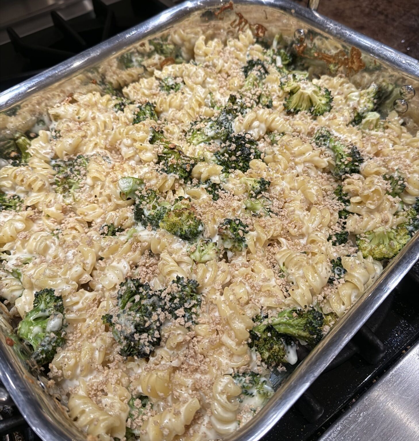 Mac n cheese with broccoli