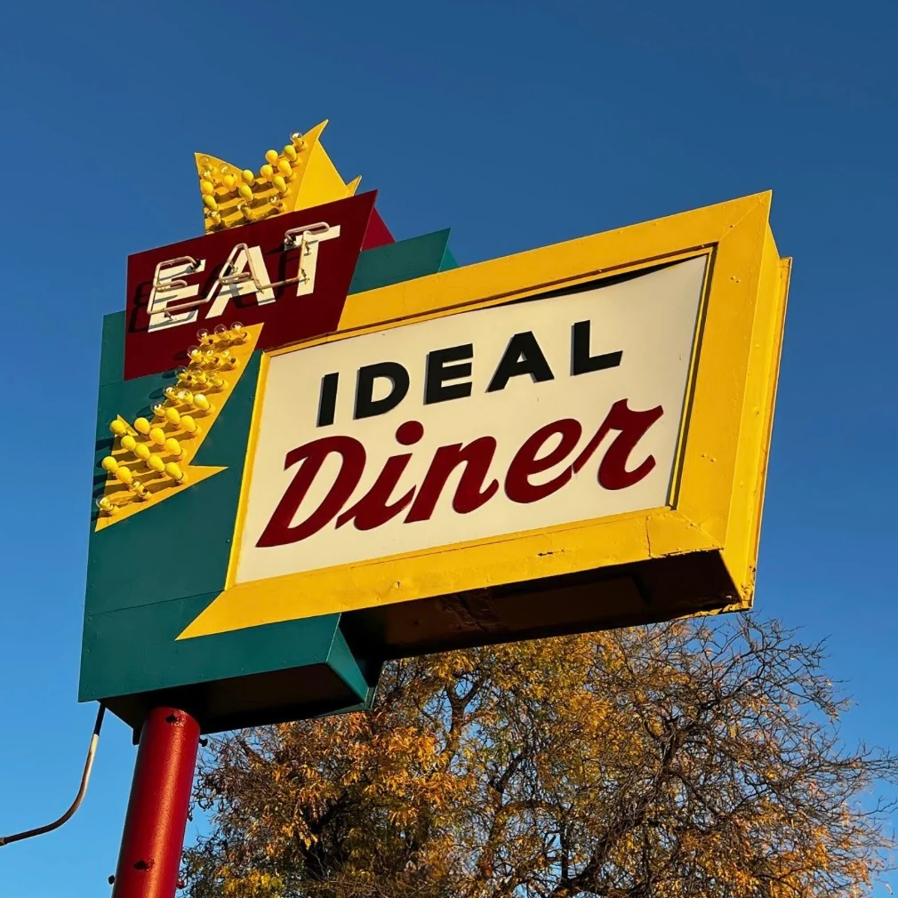 ideal diner Minneapolis