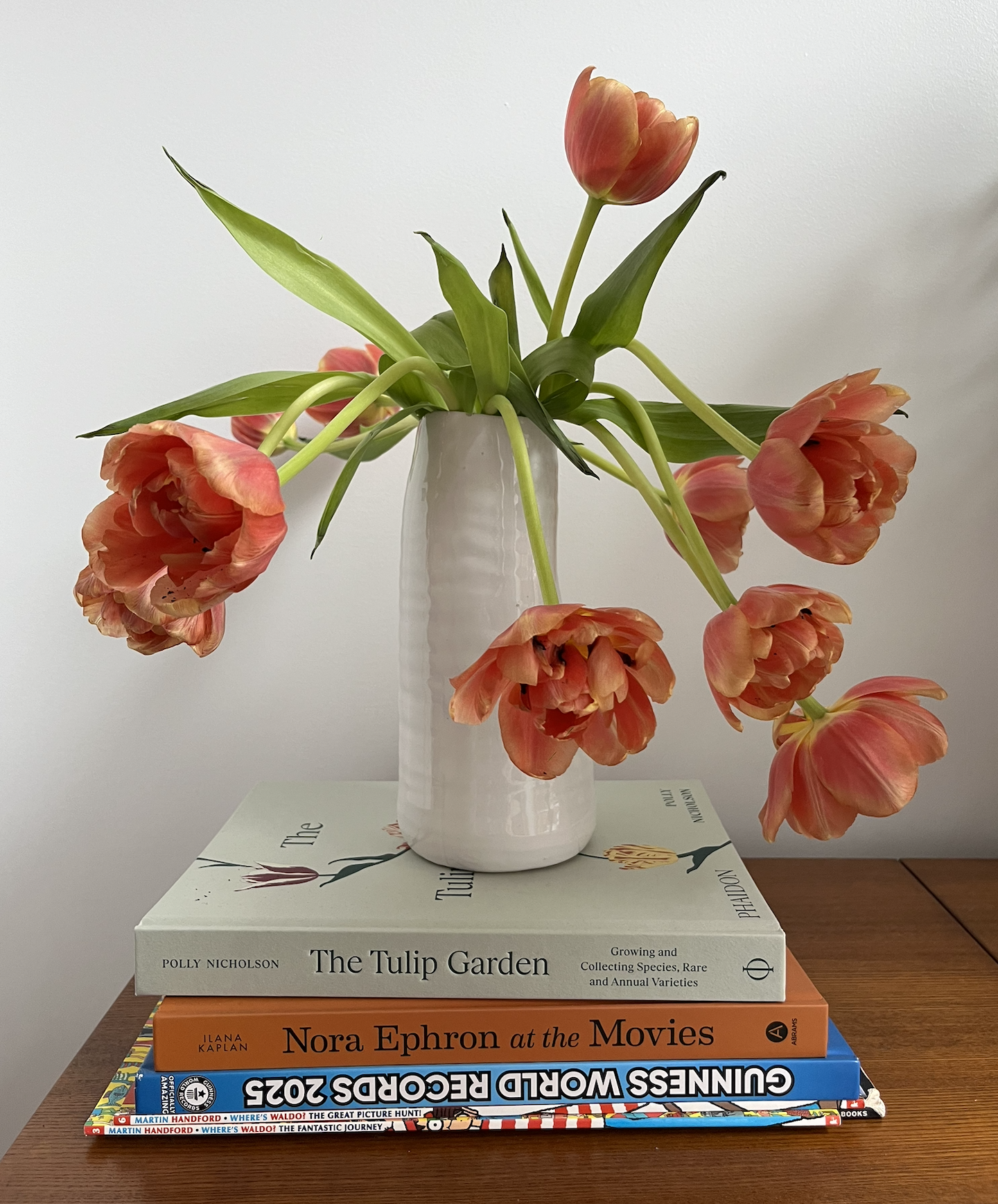 easy flower arrangement trick